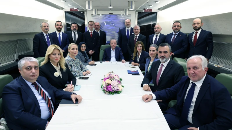 Cumhurbaşkanı Erdoğan, Kırgızistan dönüşü yaptığı açıklamalarda Türkiye'nin savunma sistemine ve