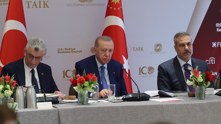 Cumhurbaşkanı Erdoğan, ekonomi programındaki gelişmeleri ve hedeflere ulaşım konusunda sağlanan