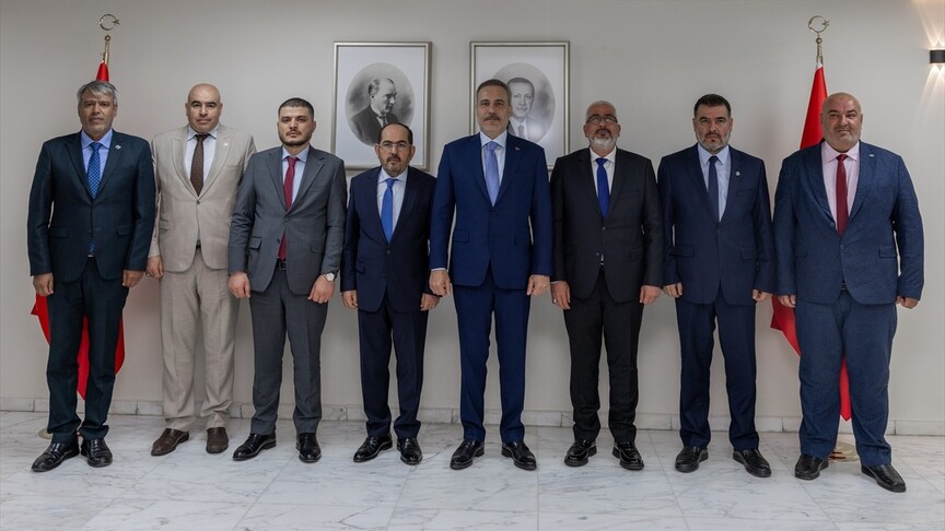 Dışişleri Bakanı Hakan Fidan, Suriye Türkmen Meclisi Başkanı Abdurrahman Mustafa