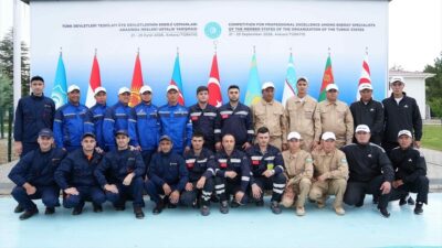 TEDAŞ'ın ev sahipliğinde düzenlenen enerji uzmanları yarışmasında katılımcılar, pratik becerilerini