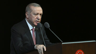 Cumhurbaşkanı Erdoğan, terörle mücadelenin bir devlet projesi olduğunu vurgulayarak, Türkiye'nin
