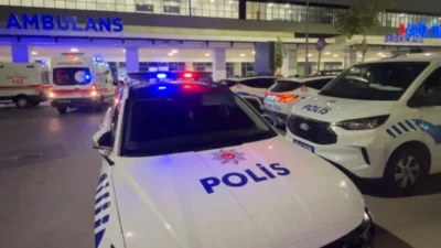 Gaziantep'te bir evin damında halı yıkayan iki kadın, elektrik akımına