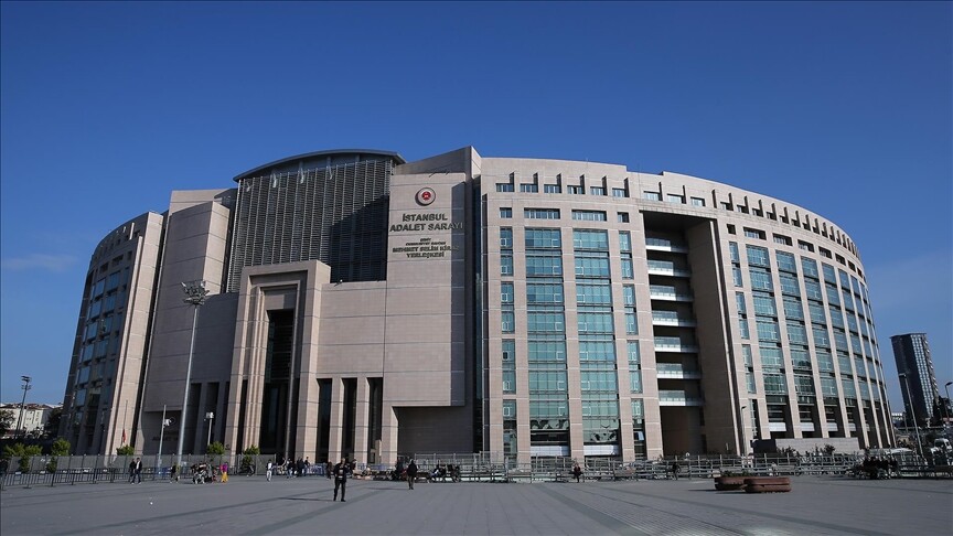 Borsa İstanbul'da yapılan manipülasyon soruşturmasında 11 kişi gözaltına alındı. Şüpheliler,