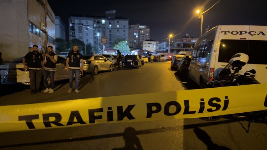 İstanbul'da düzenlenen operasyonda DEAŞ'la bağlantılı olduğu değerlendirilen bir zanlı etkisiz