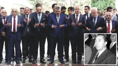Namık Gedik'in naaşı, 27 Mayıs darbesinin 65. yıl dönümünde Anıt