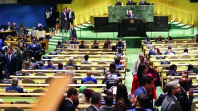BM Genel Kurulu'nda Netanyahu'ya yönelik geniş katılımlı bir protesto gerçekleşti.