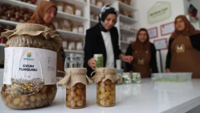 Nevşehir'deki kadın girişimciler, unutulmaya yüz tutan üzüm turşusunu coğrafi işaretle