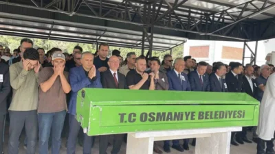 Osmaniye'de bir öğretmen, yeğeni tarafından ağır yaralandıktan sonra hayatını kaybetti.