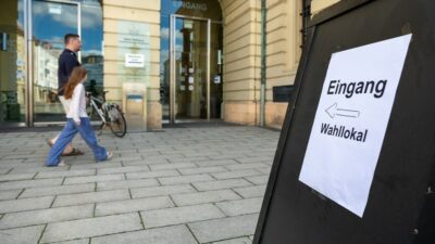 Almanya'nın Saksonya-Anhalt eyaletinde gerçekleşen seçimlerde AfD, rekor bir oy oranıyla