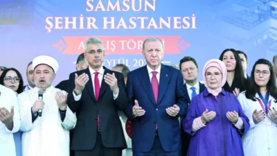 Cumhurbaşkanı Erdoğan, Samsun Şehir Hastanesi açılışında projelerin önemine dikkat çekti.