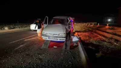 Siverek ilçesinde meydana gelen trafik kazasında iki kişi yaralandı. Olayla
