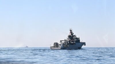 Silivri açıklarında meydana gelen gemi kazasında kaybolan 10 mürettebat için