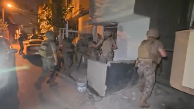 Adana merkezli gerçekleştirilen operasyonda, Şimşekler suç örgütüne yönelik 11 ilde