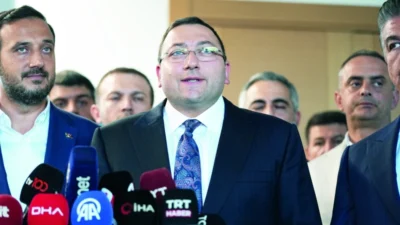 Üsküdar Belediyesi'nde yapılan başkan vekili seçiminde Dündar Ziya Gültekin, Cumhur