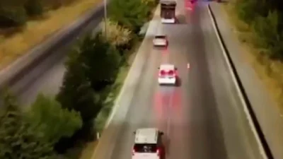 Afyonkarahisar'da gerçekleştirilen operasyonda, bir otomobilde 76 bin sentetik ecza ve