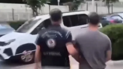 İstanbul merkezli yürütülen operasyonda, sahte belgelerle Türk vatandaşlığı kazanan 26