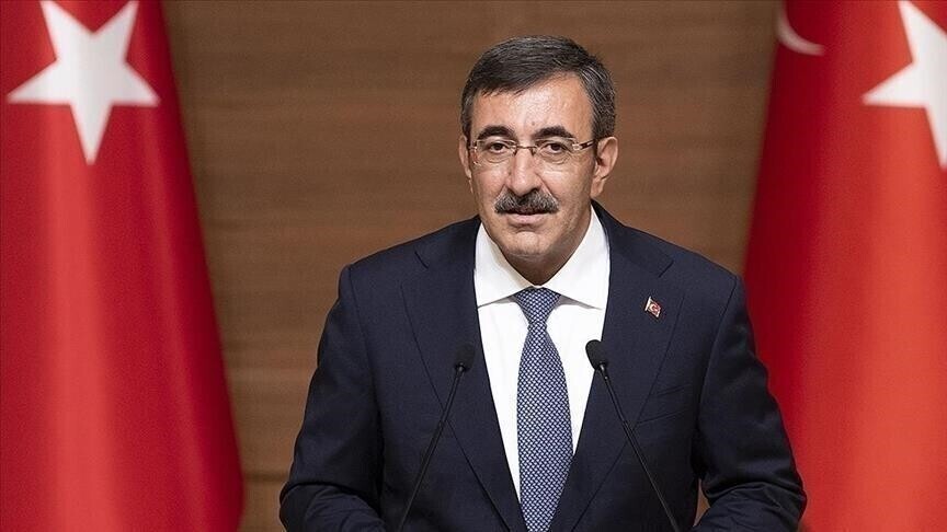 Cumhurbaşkanı Yardımcısı Yılmaz, Türkiye'nin geleceğinde darbelere yer olmadığını vurguladı. Demokrasinin