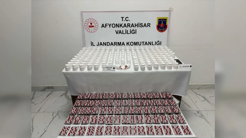 32 ilde düzenlenen geniş kapsamlı uyuşturucu operasyonunda 298 kişi tutuklanırken,