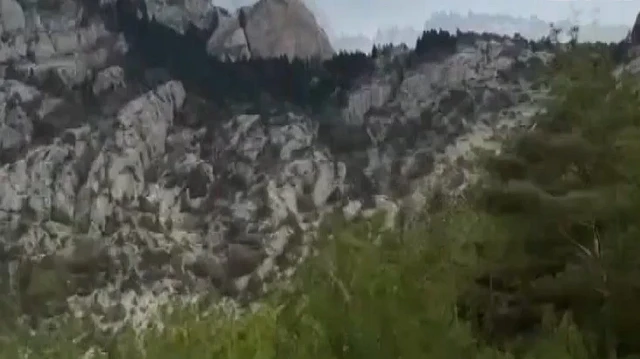 Adana'nın Saimbeyli ilçesinde meydana gelen iki deprem, yerel halkta büyük