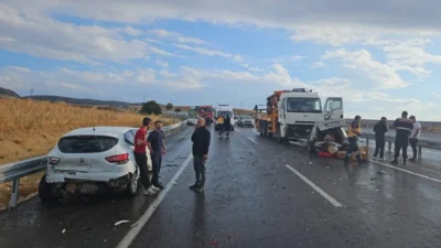 Adıyaman'da meydana gelen zincirleme trafik kazasında 6 kişi yaralandı. Olay,