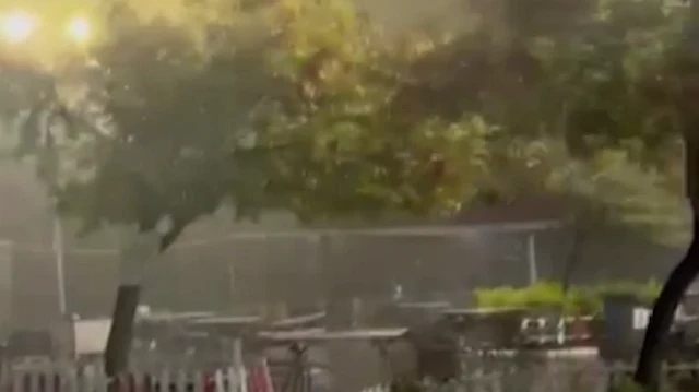 Antalya'da meydana gelen hortum felaketi, 4 işçinin canına mal oldu.