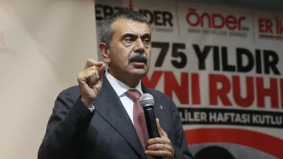 Milli Eğitim Bakanı Yusuf Tekin, Erzurum'da İmam Hatip Okulları'nın kuruluş