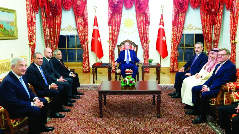 Cumhurbaşkanı Erdoğan, İstanbul'da arabuluculuk konferansı sırasında barışın sağlanması için diplomasiye