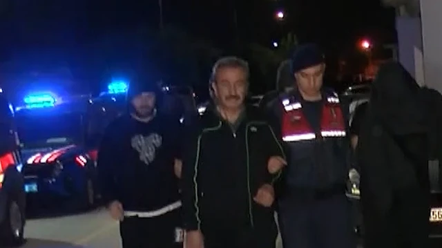 Çukurova Belediyesi'nde yürütülen yolsuzluk soruşturmasında, 49 şüpheli adliyeye sevk edildi.