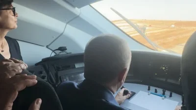 Cumhurbaşkanı Erdoğan, hızlı tren hattının açılışında vatman koltuğuna oturup AB