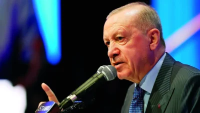 Cumhurbaşkanı Erdoğan, teknoloji devlerinin global etkisine dikkat çekerek, Türkiye'nin teknoloji