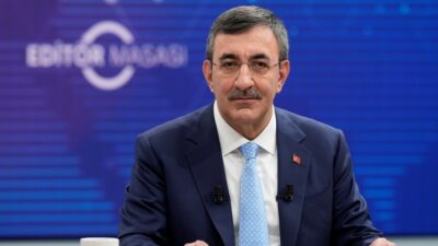 Cumhurbaşkanı Yardımcısı Cevdet Yılmaz, ekonomi ve fon yönetimi ile ilgili