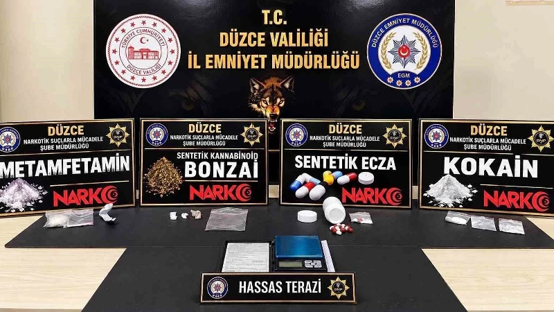 Düzce'de düzenlenen uyuşturucu operasyonunda 25 suç kaydı bulunan bir şüpheli