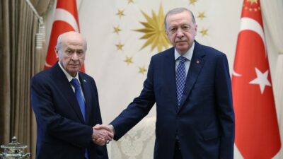 Cumhurbaşkanı Erdoğan, MHP lideri Bahçeli ile kritik bir toplantı gerçekleştirdi.