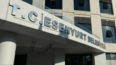 Esenyurt Belediyesine yönelik yürütülen yolsuzluk soruşturmasında, aralarında belediye yöneticilerinin de