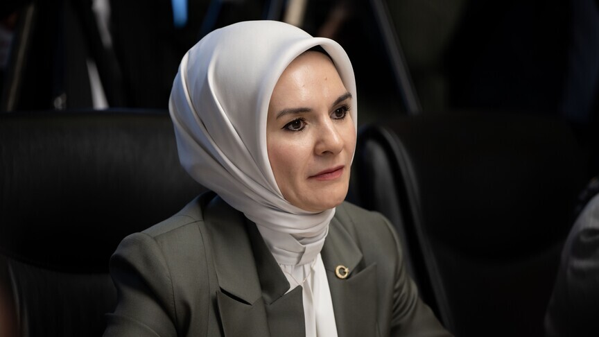 Gazi kimlik kartlarının teslimatına başlandı. Bakanlık, gaziler için seyahat kartlarını