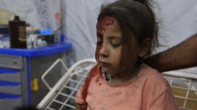 İsrail'in Gazze'de gerçekleştirdiği saldırıda, sivil bir okula düzenlenen hava saldırısında