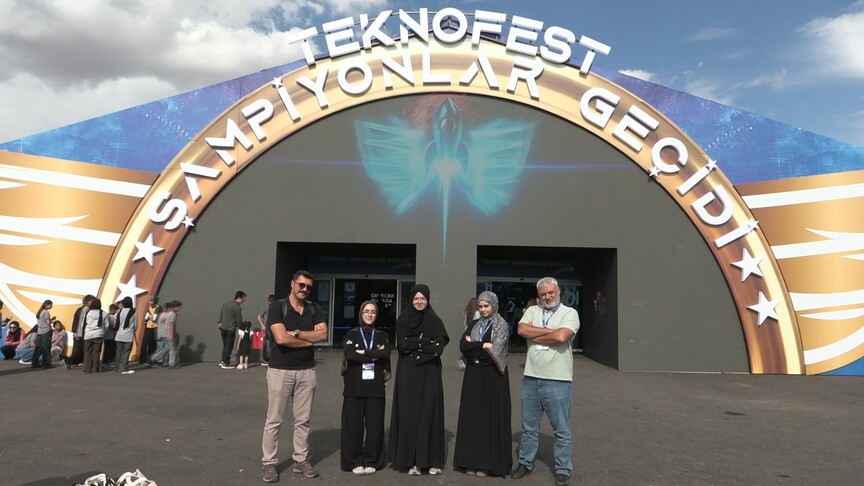 Kadıköy Anadolu İmam Hatip Lisesi'nin Technoka Takımı, TEKNOFEST'teki başarılarıyla dikkat