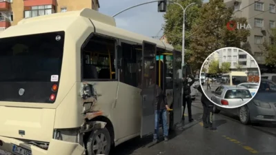 Güngören'de yasa dışı dönüş yapan bir minibüs, tramvayın çarpması sonucu