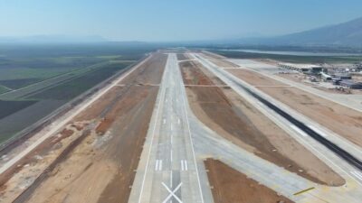 Bakan Uraloğlu, Hatay Havalimanı'nın yenileme çalışmalarının 2026 yılına kadar tamamlanacağını