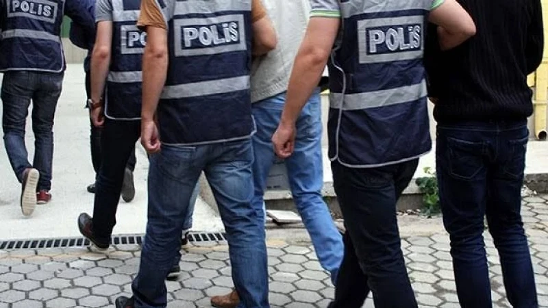 İstanbul ve Muğla'da yapılan eş zamanlı operasyonda ikinci el araç