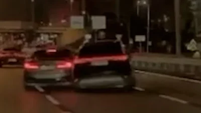 Pendik'te TOGG sürücüsü, aniden şerit değiştiren başka bir aracın çarpmasıyla
