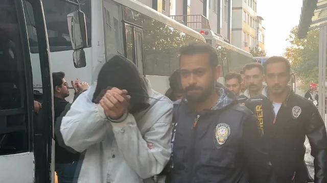 İstanbul'da gerçekleştirilen uluslararası yatırım dolandırıcılığı operasyonunda 62 kişi adliyeye sevk