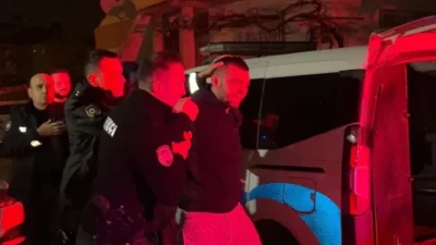 Kayseri'de polisten kaçan sürücü, gözaltına alınırken 'Başımı eğemezsiniz' diyerek direnç