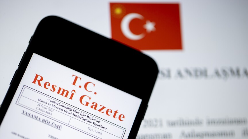 Sermaye Piyasası Kurulu ve Kamu Gözetimi Kurulu başkanları görevden alındı.