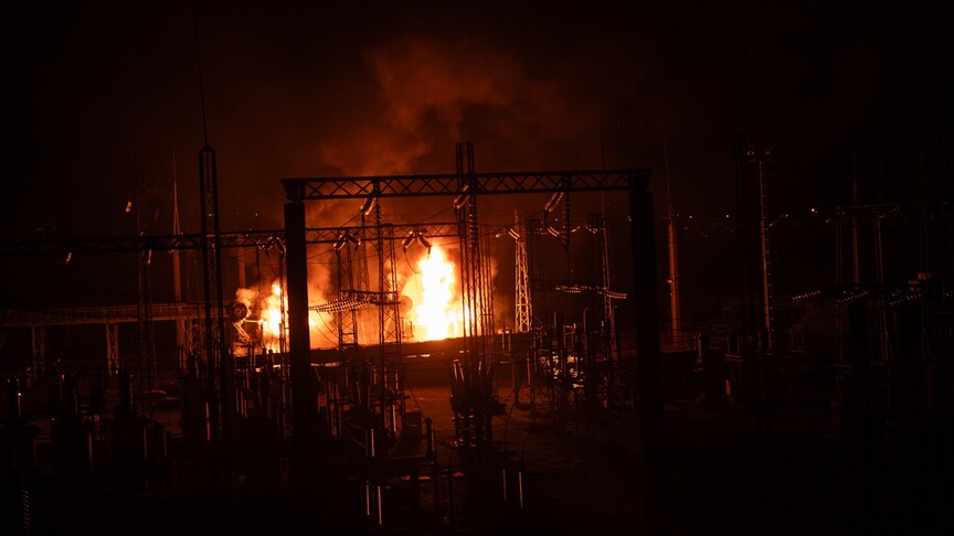 Rusya, Ukrayna'nın enerji altyapısını hedef alarak büyük bir saldırı başlattı.