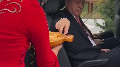 Kırgız lezzeti boorsok, Türk Devletleri Teşkilatı Zirvesi'nde öne çıkarken, geleneksel