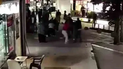 Gölcük'te bir anne ve kızı, çocukları arasındaki tartışma yüzünden kalabalık