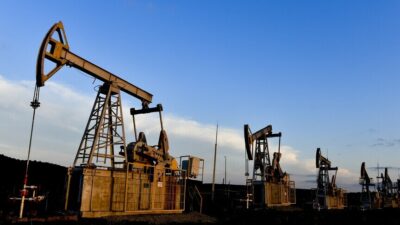Putin, Rusya'nın ABD ve dünya pazarlarına petrol tedarik etmeye hazır