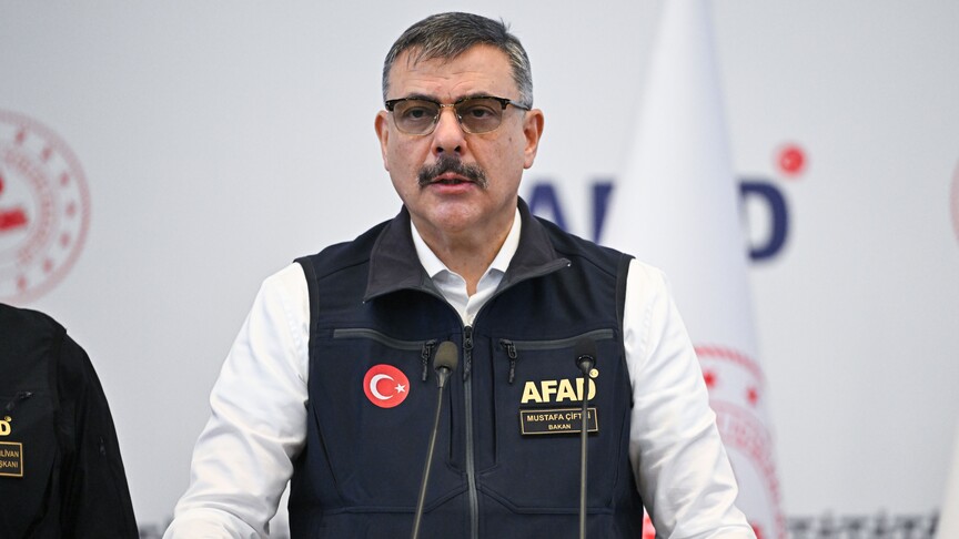 İstanbul'da etkili olan sağanak yağışlar sonrası hayatını kaybedenler oldu. Afetle
