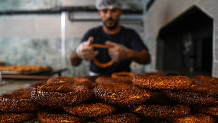 Türkiye'nin dört bir yanında farklı pişirme teknikleri ve çeşitlerle sunulan